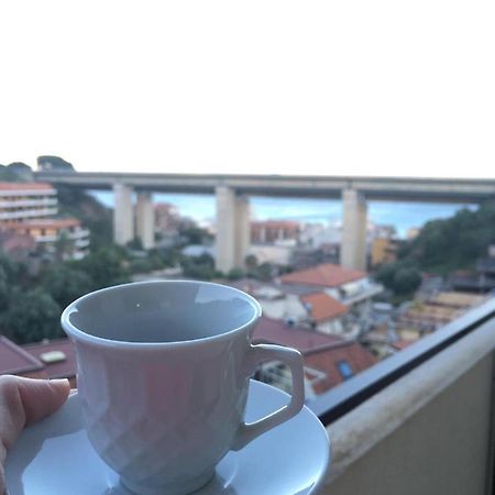 Casa Vacanze, A Due Passi Da Taormina Letojanni Ngoại thất bức ảnh